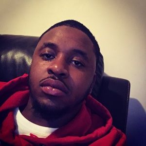 Meet your Posher, Devonte